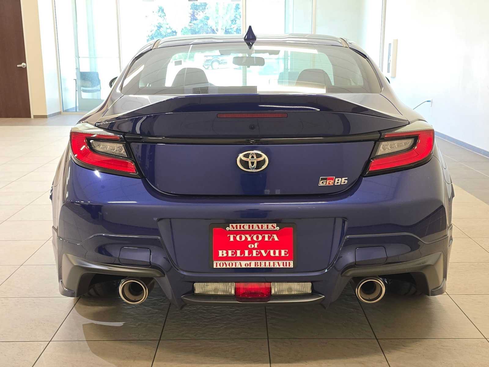 New 2026 Toyota GR86 Premium w/ GR Aero Kit RWD image 5