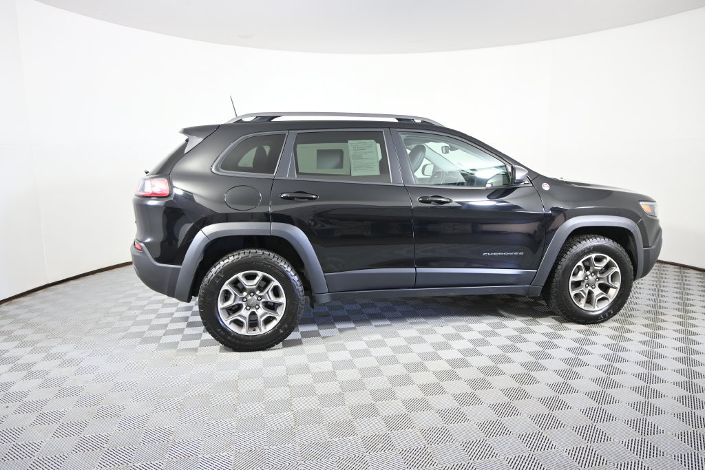 Used 2021 Jeep Cherokee Trailhawk w/ Trailer Tow Group AWD/4WD image 7