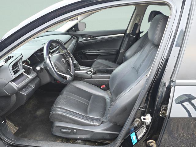 Used 2018 Honda Civic Touring image 12