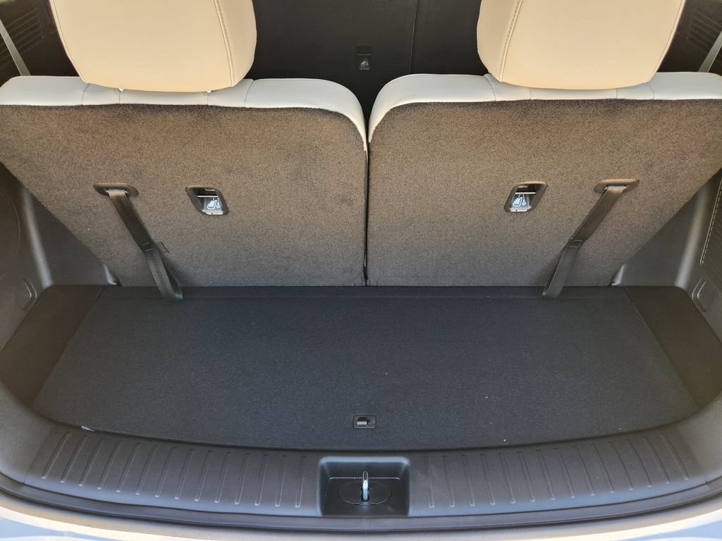 New 2026 Kia Sorento S FWD image 23