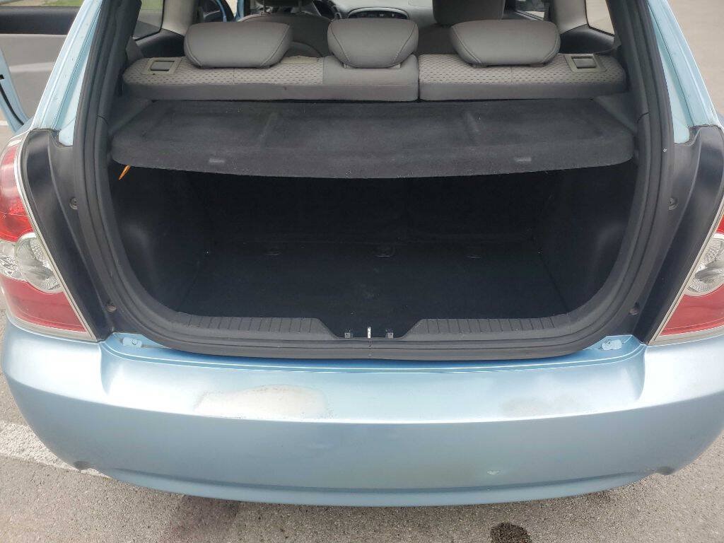 Used 2010 Hyundai Accent GS w/ Premium Pkg 3 FWD image 16