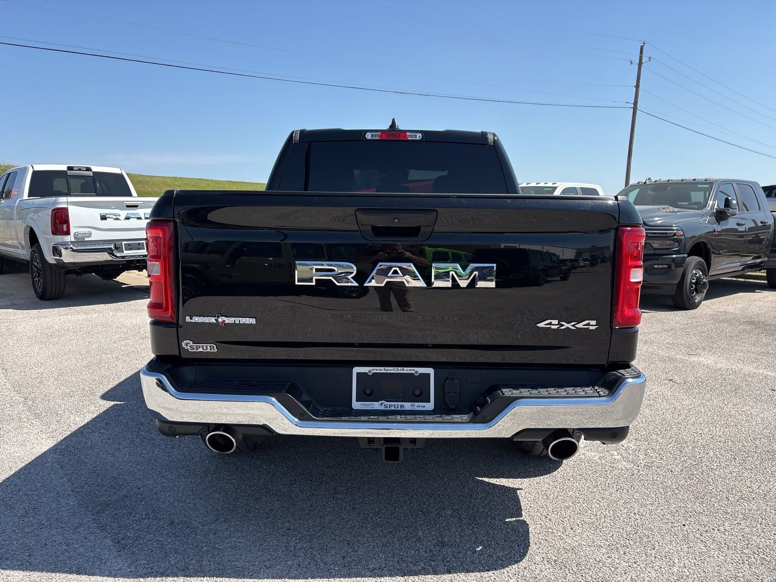 Used 2025 RAM 1500 Lone Star AWD/4WD image 5