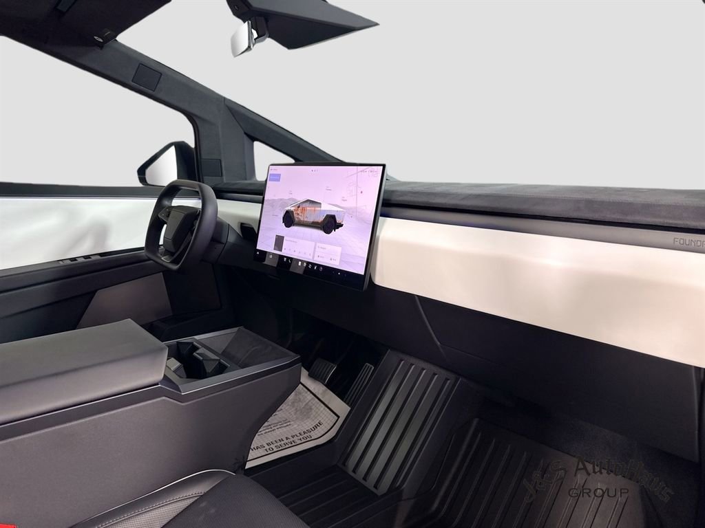 Used 2024 Tesla Cybertruck Cyberbeast AWD/4WD image 37