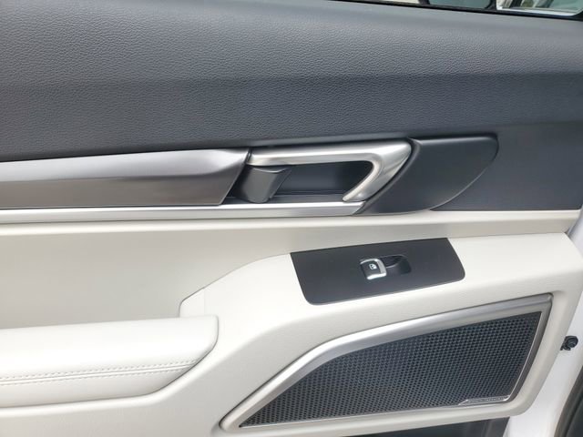 Used 2024 Kia Telluride S image 9