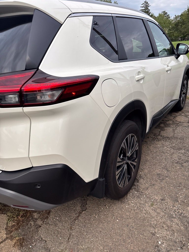 Certified 2023 Nissan Rogue SV w/ SV Premium B Package AWD/4WD image 12