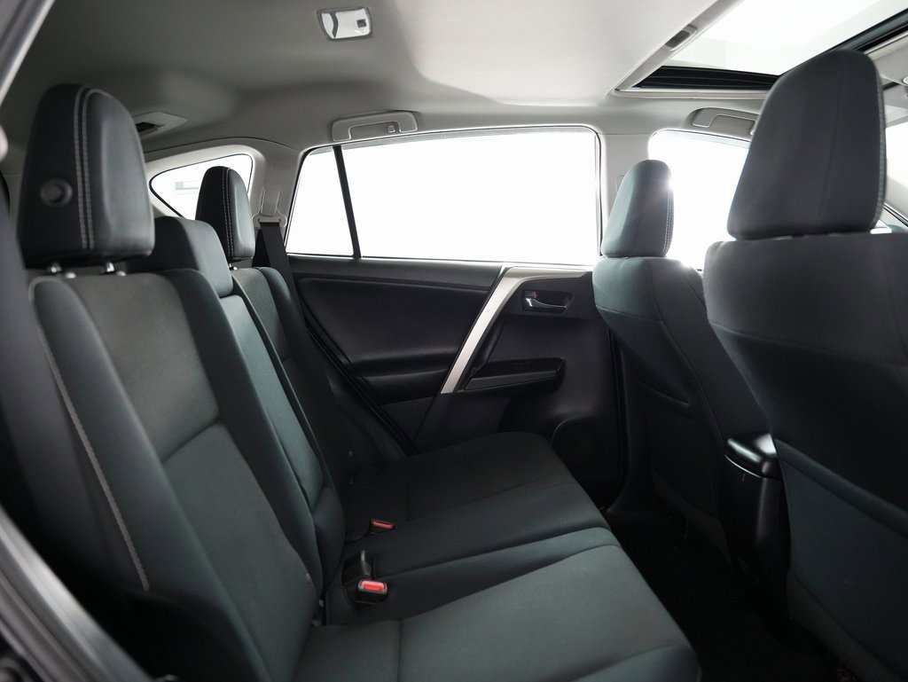 Used 2017 Toyota RAV4 XLE image 44