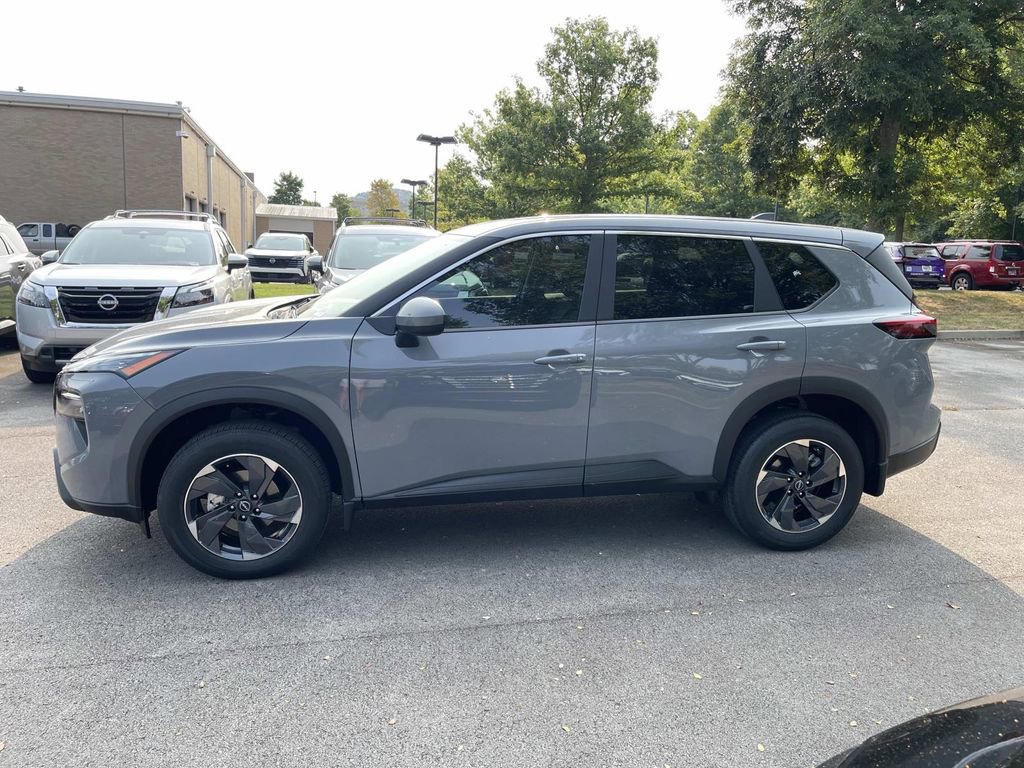 New 2026 Nissan Rogue SV FWD image 4