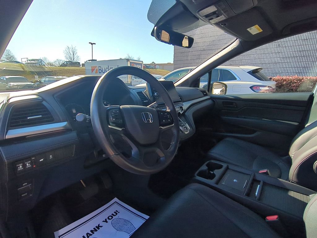 Used 2025 Honda Odyssey Sport-L image 15