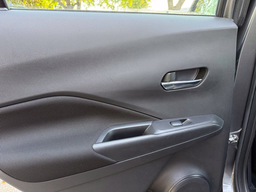 Used 2023 Nissan Kicks SV FWD image 32