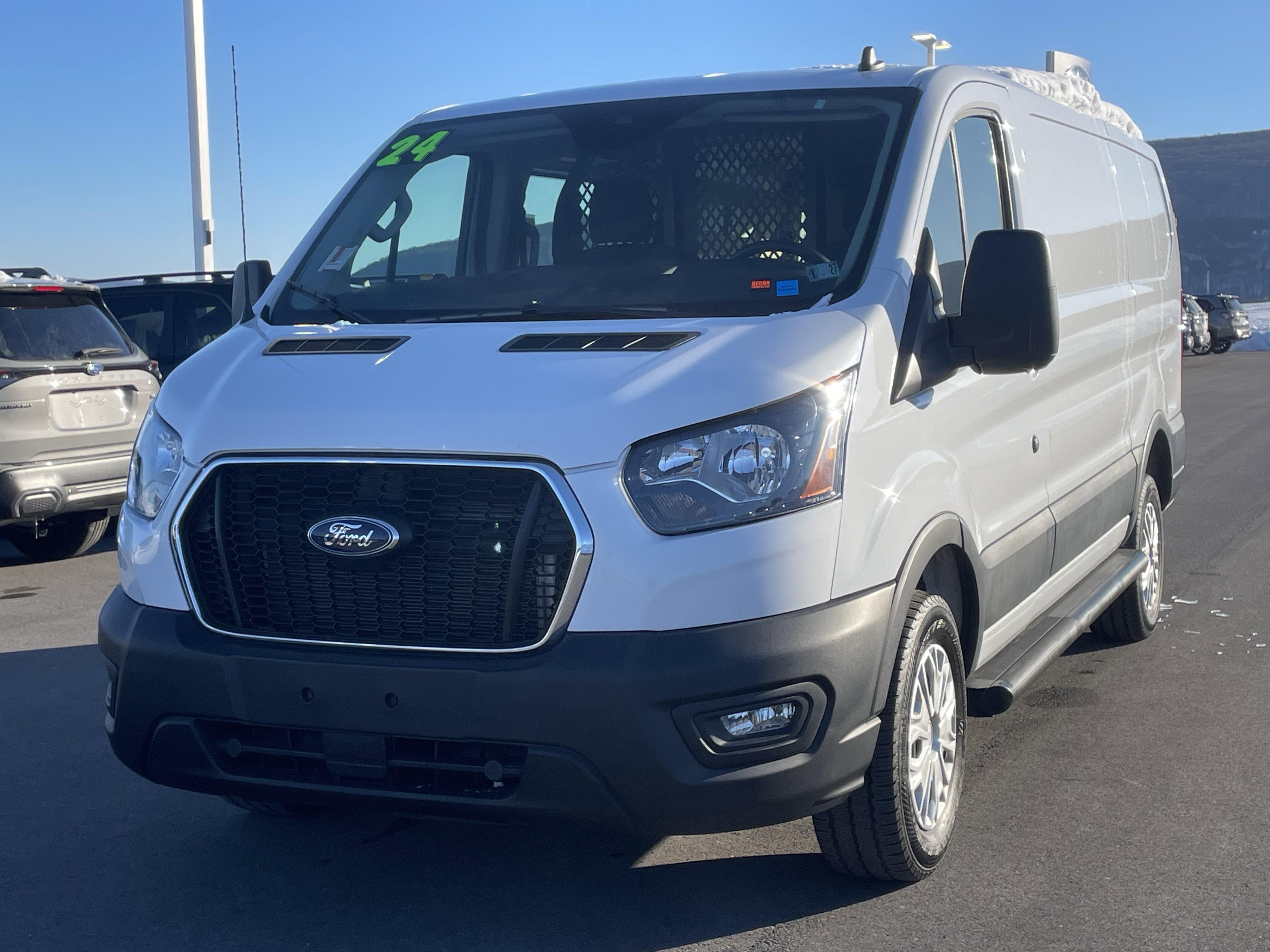 Used 2024 Ford Transit 250 Low Roof w/ Exterior Upgrade Package image 8