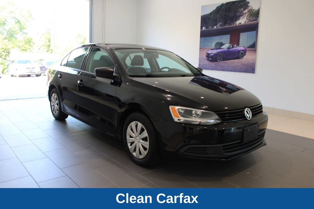 Used 2013 Volkswagen Jetta S FWD image 2