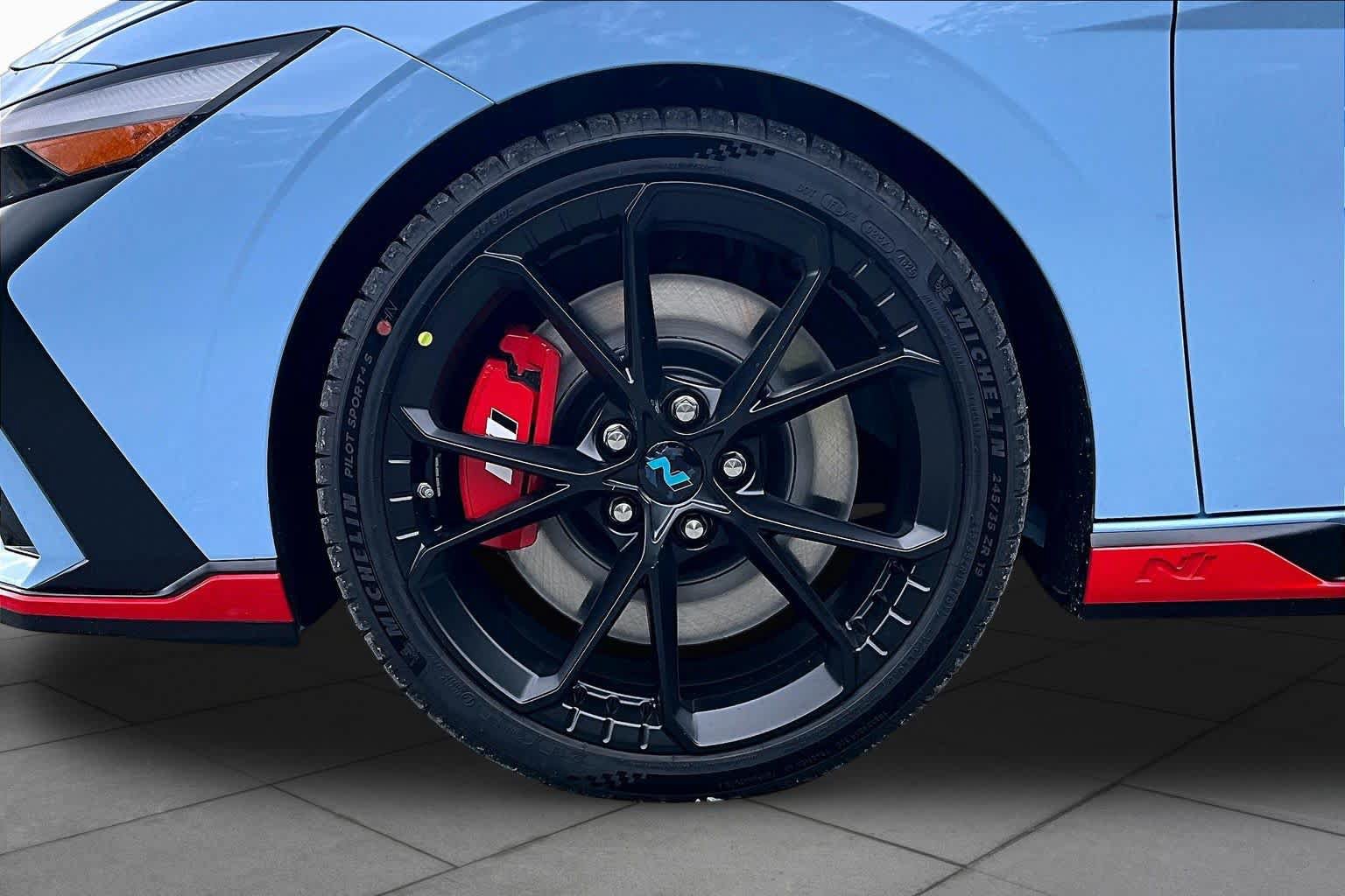 New 2026 Hyundai Elantra N FWD image 9