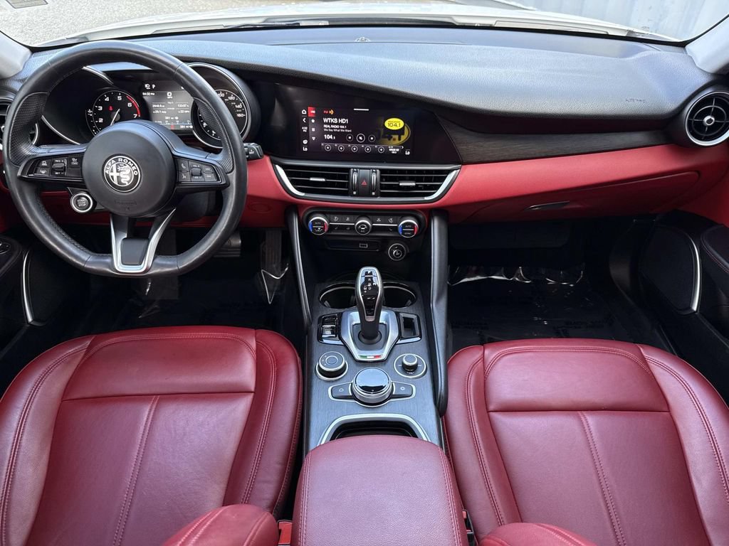Used 2021 Alfa Romeo Giulia Ti w/ Nero Edizione RWD image 19