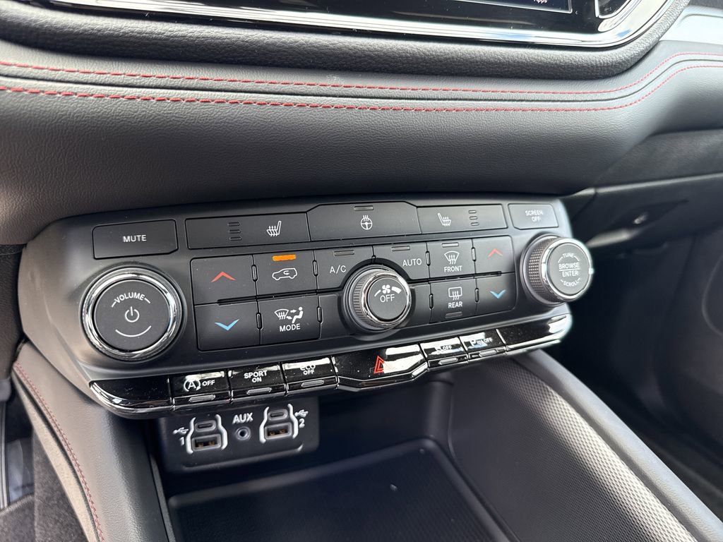 New 2026 Dodge Durango GT w/ Blacktop Package image 30