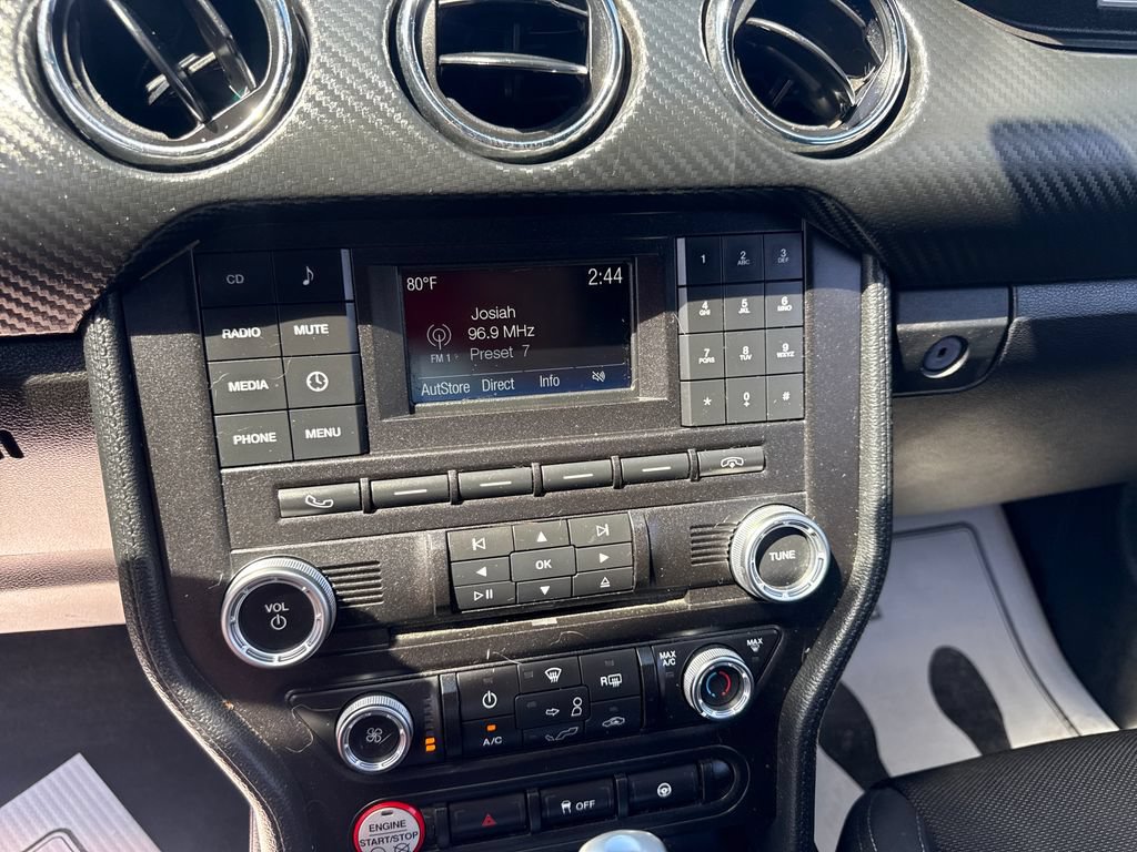 Used 2016 Ford Mustang Convertible RWD image 23
