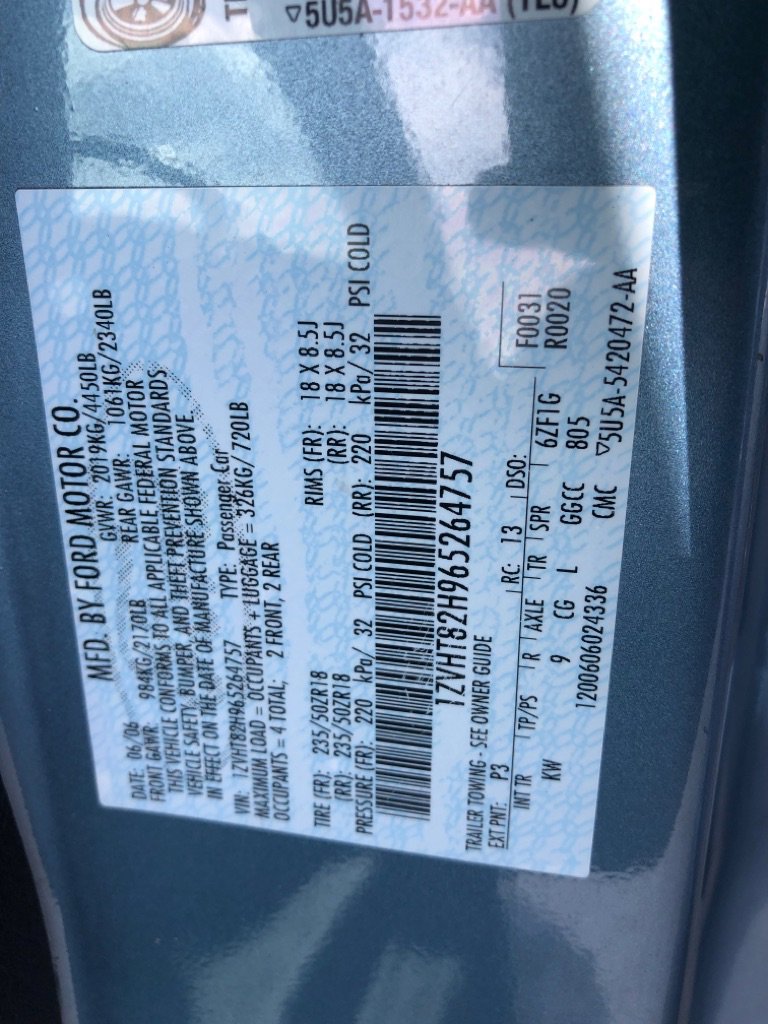 Used 2006 Ford Mustang GT image 40