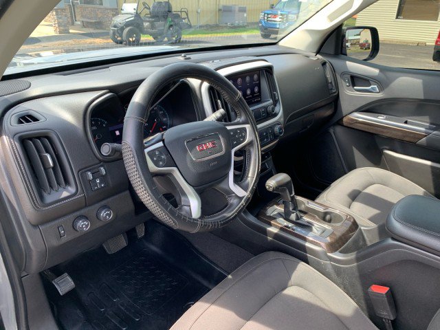 Used 2020 GMC Canyon SLE w/ Elevation Edition AWD/4WD image 10