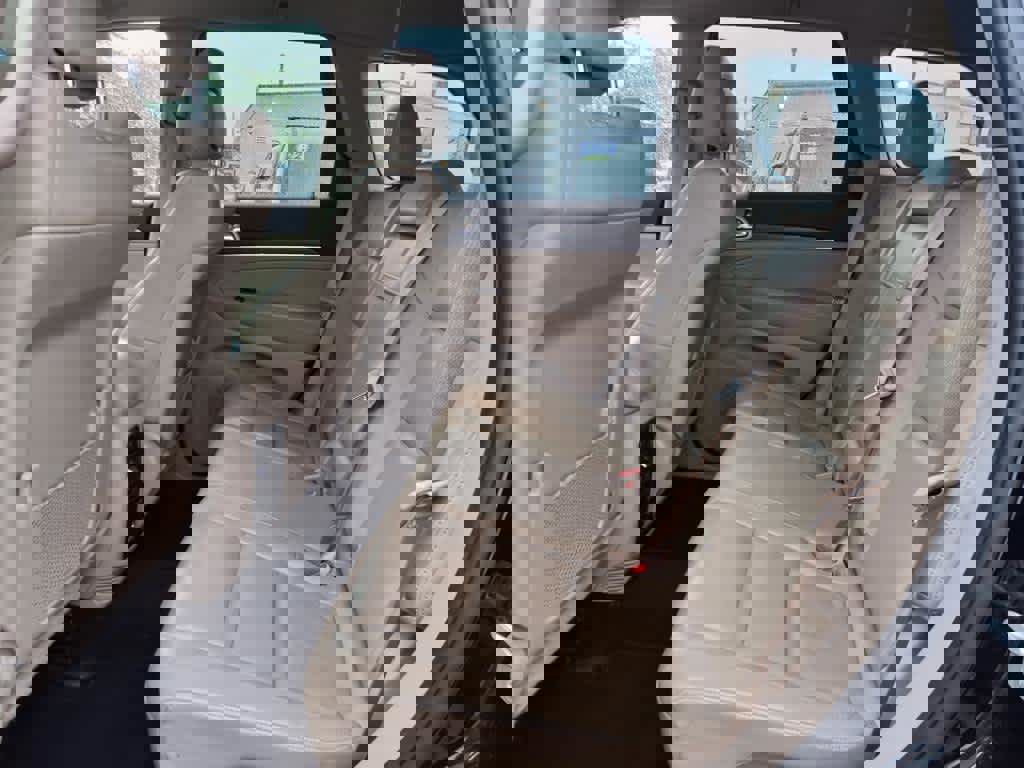 Used 2019 Jeep Grand Cherokee Limited image 13