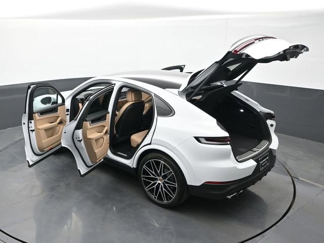 New 2026 Porsche Cayenne Coupe image 29