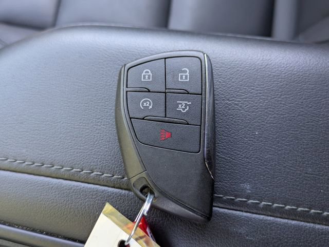 Used 2024 Chevrolet Tahoe LT image 32