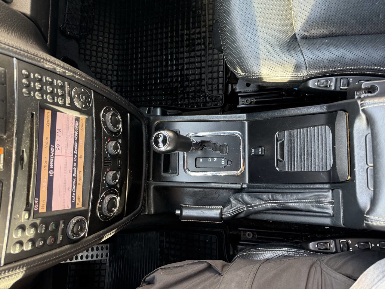 Used 2011 Mercedes-Benz G 55 AMG 4MATIC image 24