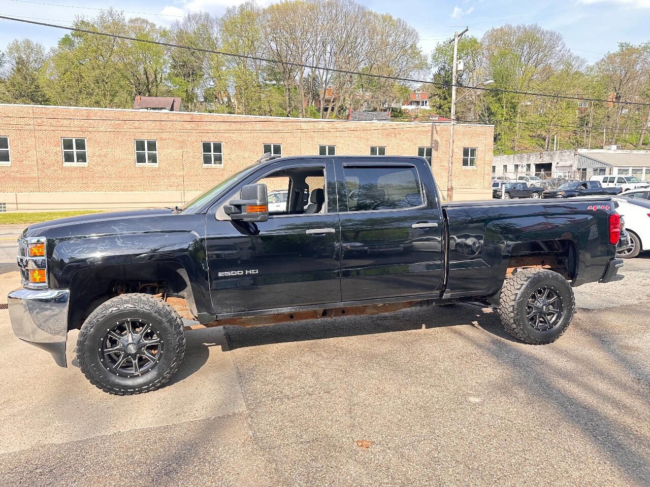 Used 2017 Chevrolet Silverado 2500 W/T w/ WT Convenience Package AWD/4WD image 4
