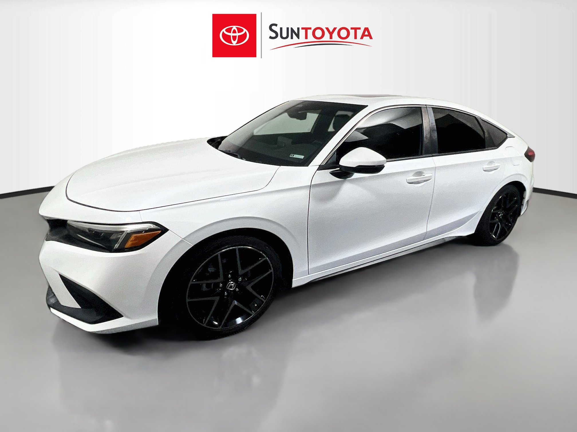 Used 2022 Honda Civic Sport Touring image 9