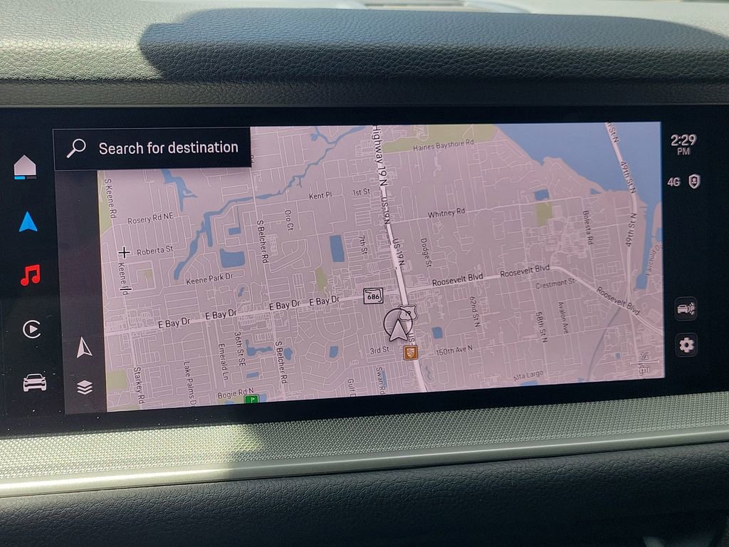 Certified 2025 Porsche Cayenne image 31