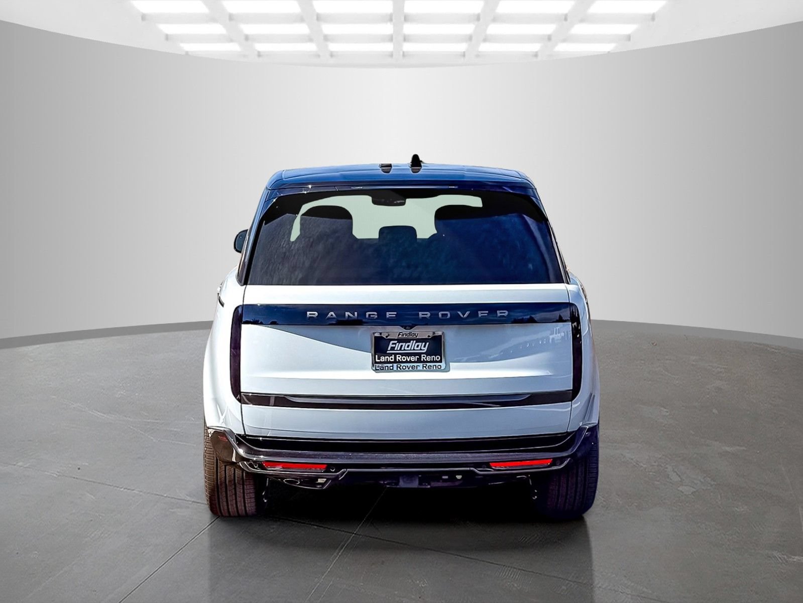 New 2026 Land Rover Range Rover Long Wheelbase Autobiography AWD/4WD image 4