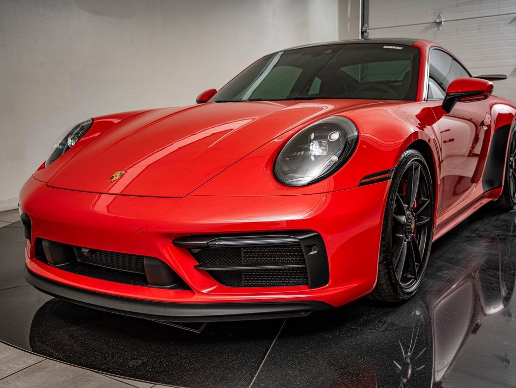 Certified 2024 Porsche 911 Carrera GTS RWD image 15