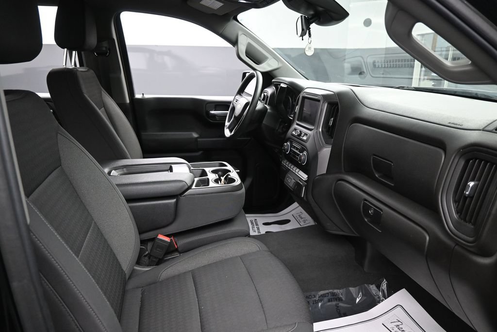 Used 2022 Chevrolet Silverado 1500 Custom AWD/4WD image 28