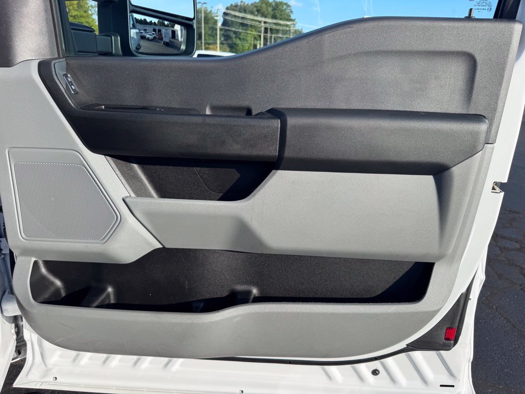 Used 2023 Ford F250 XL w/ XL Chrome Package RWD image 20