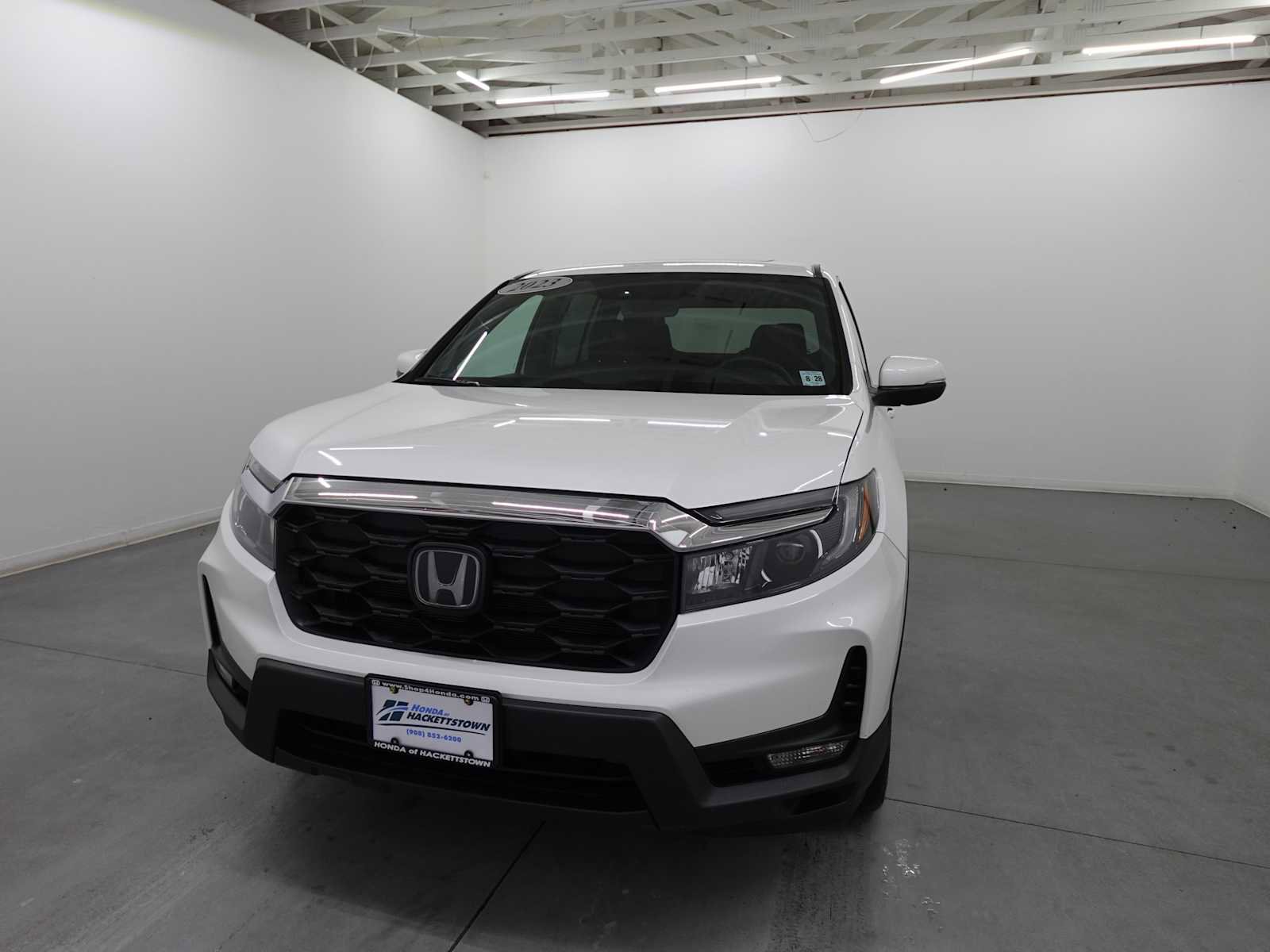Certified 2023 Honda Passport EX-L image 1