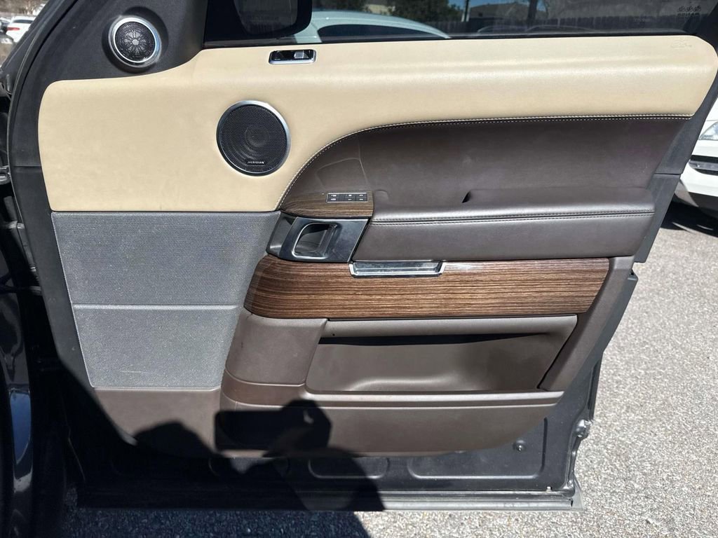 Used 2022 Land Rover Range Rover Sport Autobiography image 14