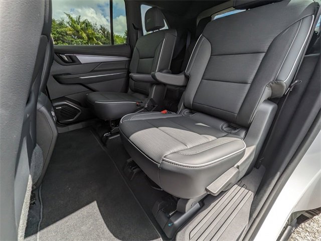 New 2025 Buick Enclave Sport Touring w/ Super Cruise Package image 7