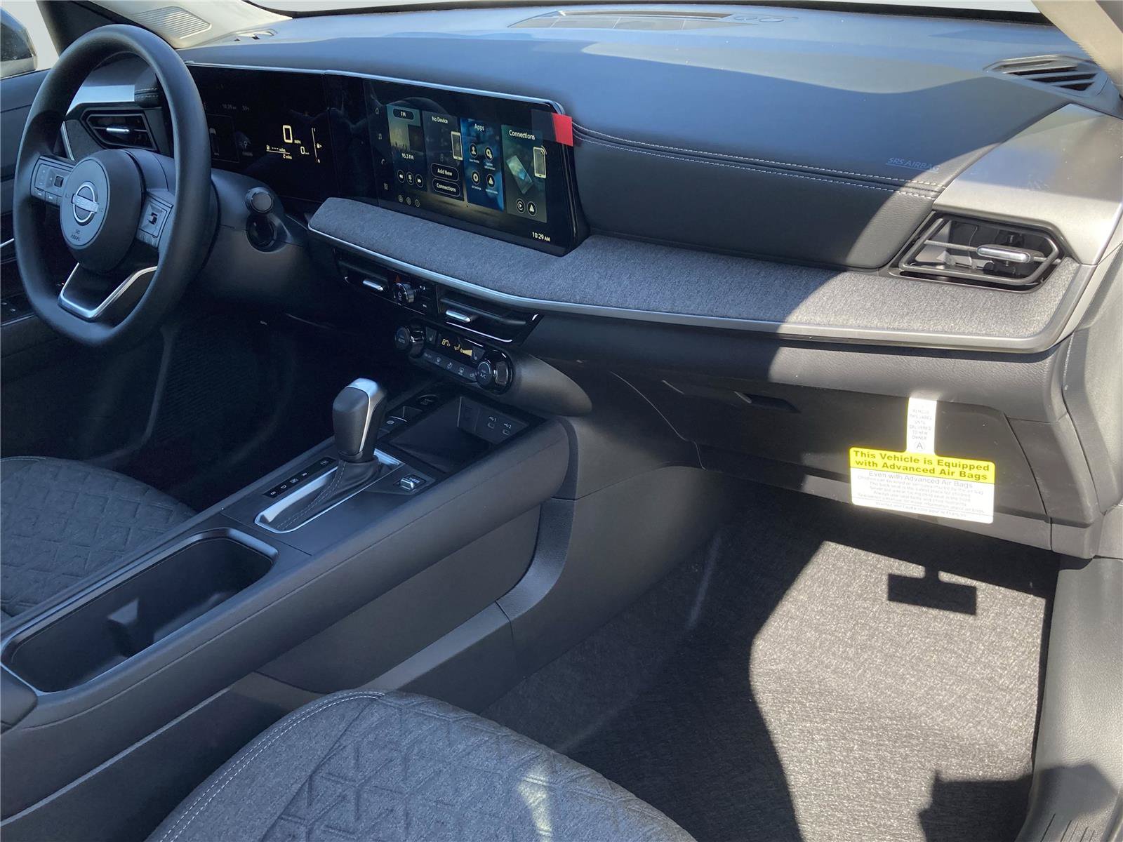 New 2026 Nissan Kicks SV w/ SV Premium Package FWD image 13