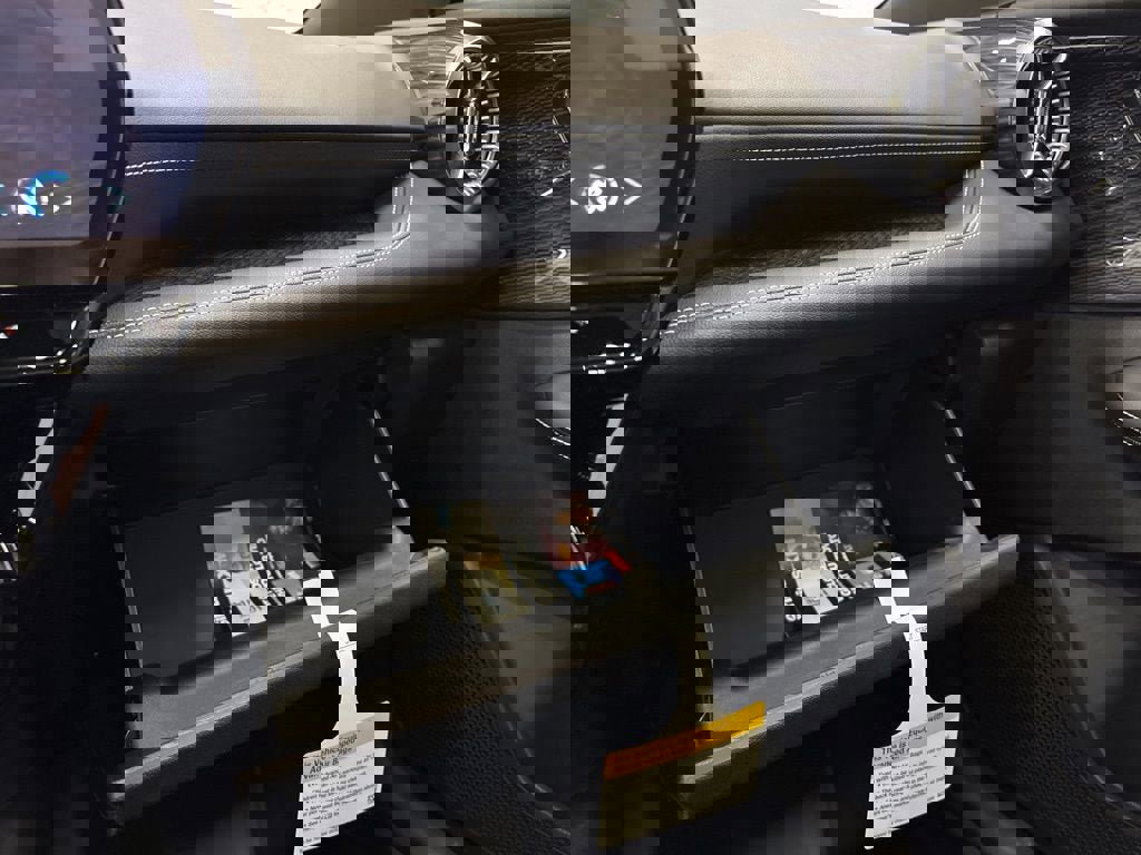 New 2026 Chevrolet Blazer EV LT image 17