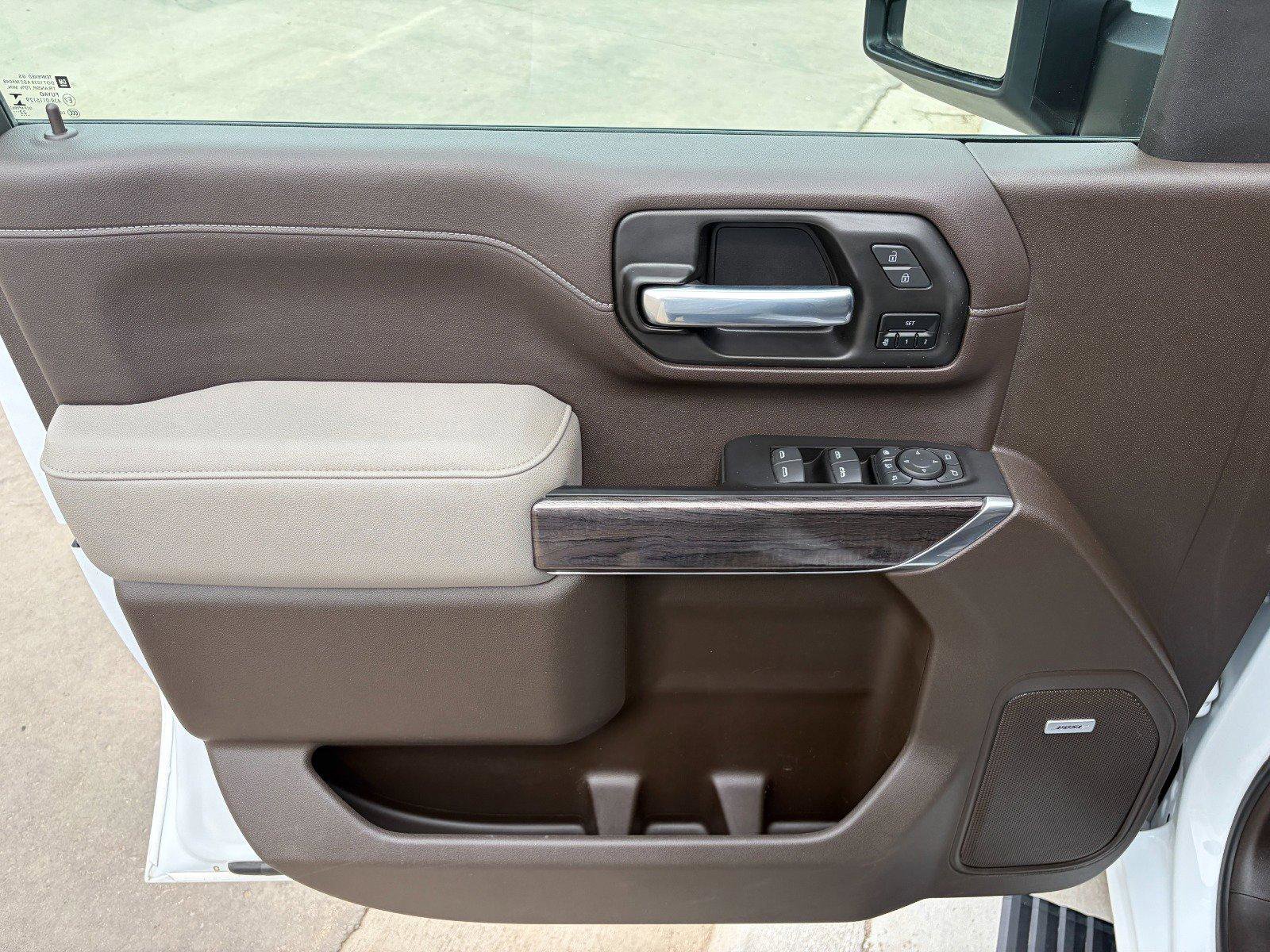 Used 2023 Chevrolet Silverado 2500 LTZ w/ Z71 Chrome Sport Edition image 10