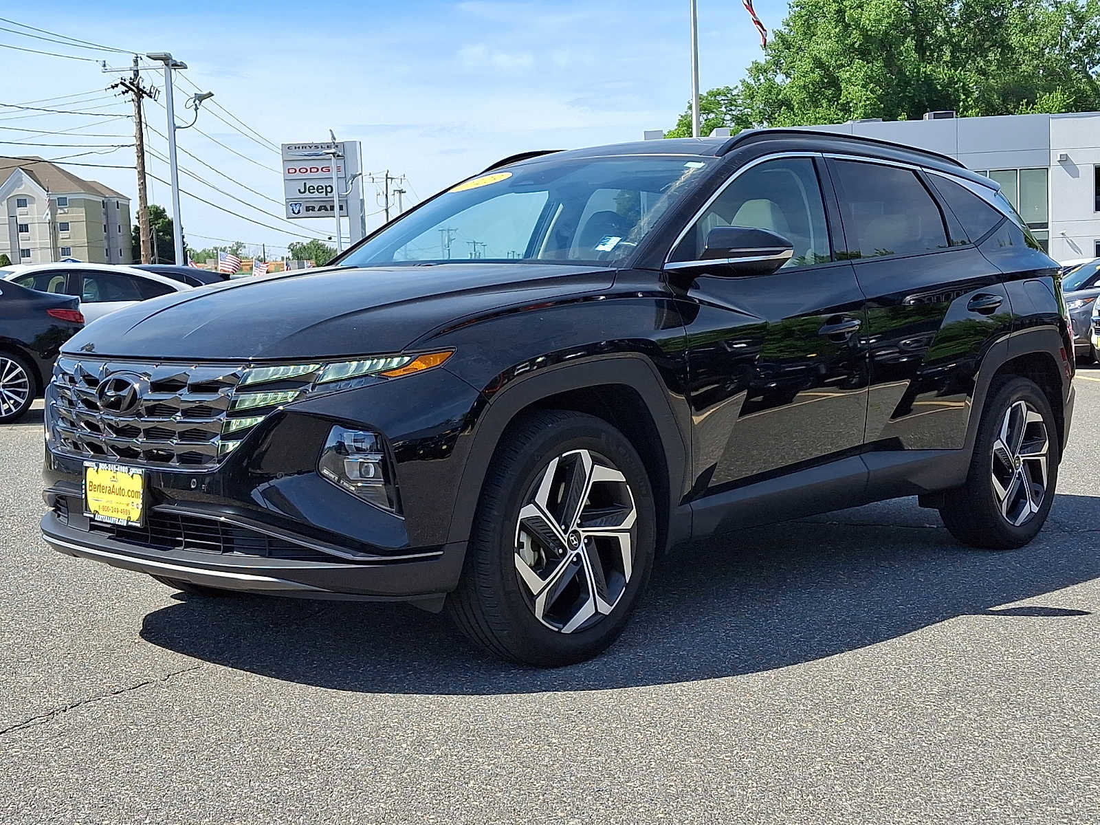 Used 2023 Hyundai Tucson Limited AWD/4WD image 3