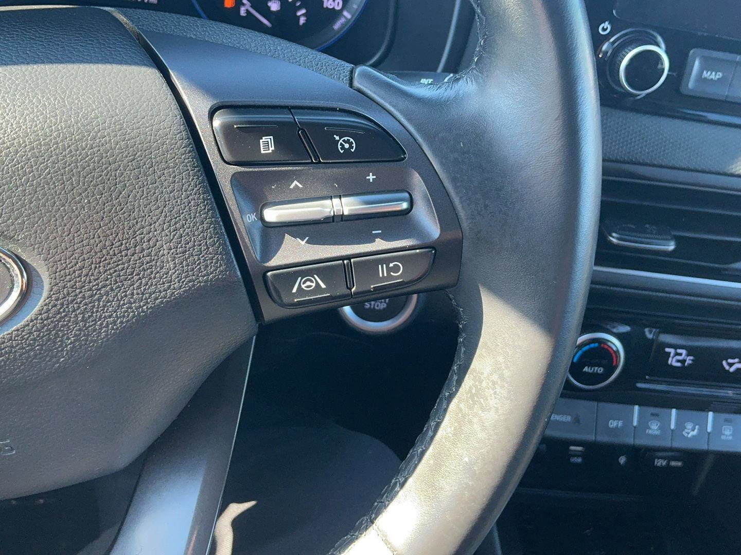 Certified 2023 Hyundai Kona SEL w/ Convenience Package image 13