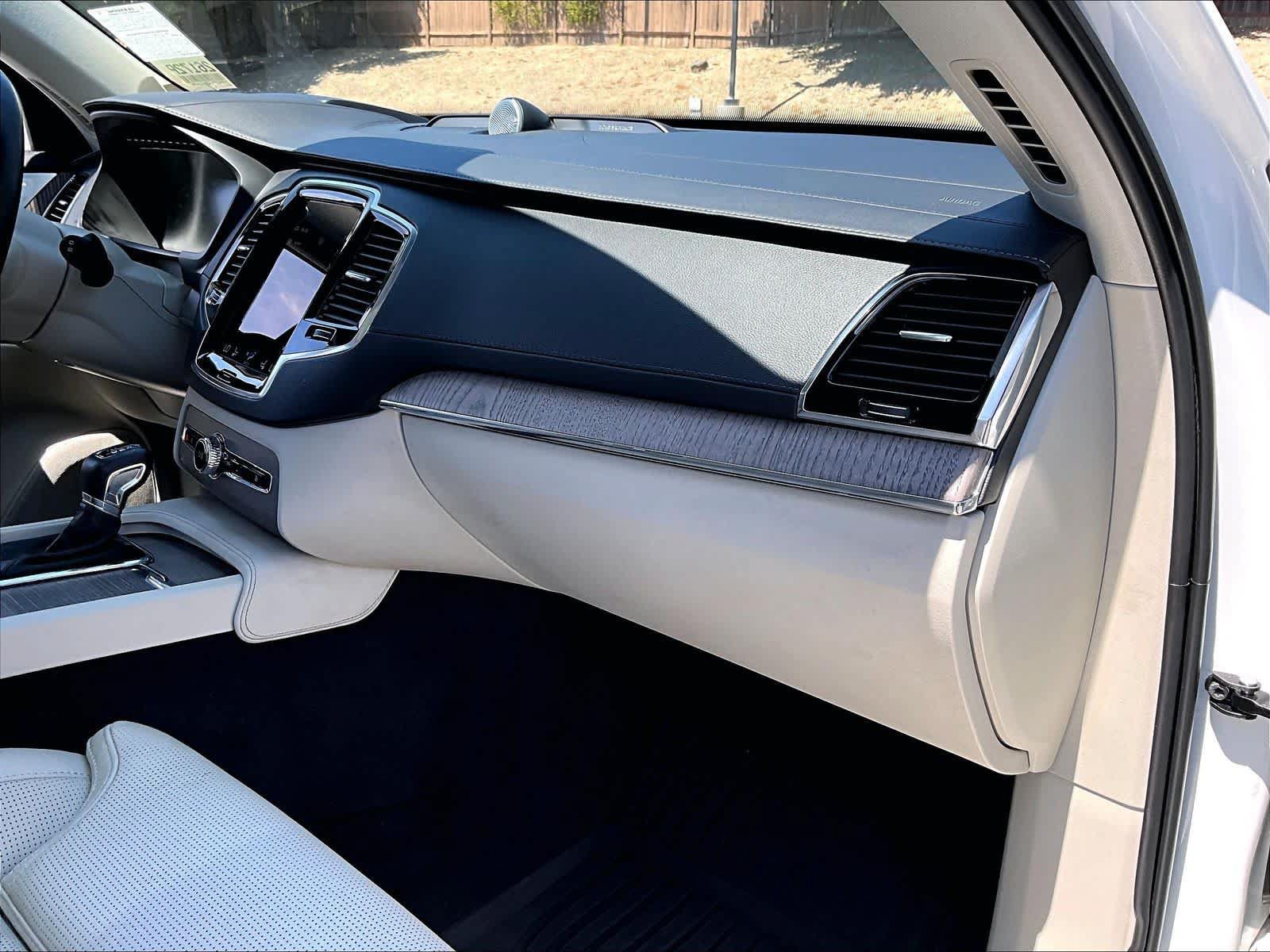 Used 2022 Volvo XC90 T6 Inscription w/ Advanced Package AWD/4WD image 19