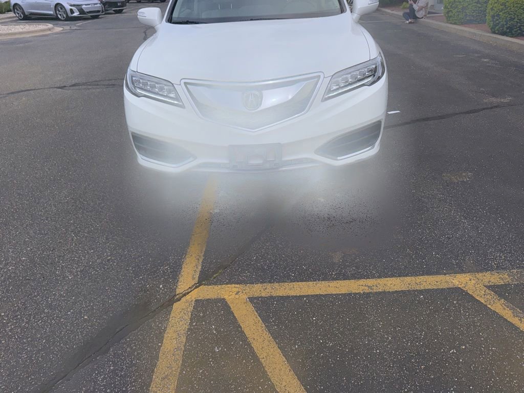 Used 2018 Acura RDX AWD w/ Technology Package image 2