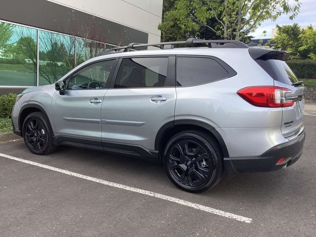 Used 2025 Subaru Ascent Bronze Edition AWD/4WD image 9