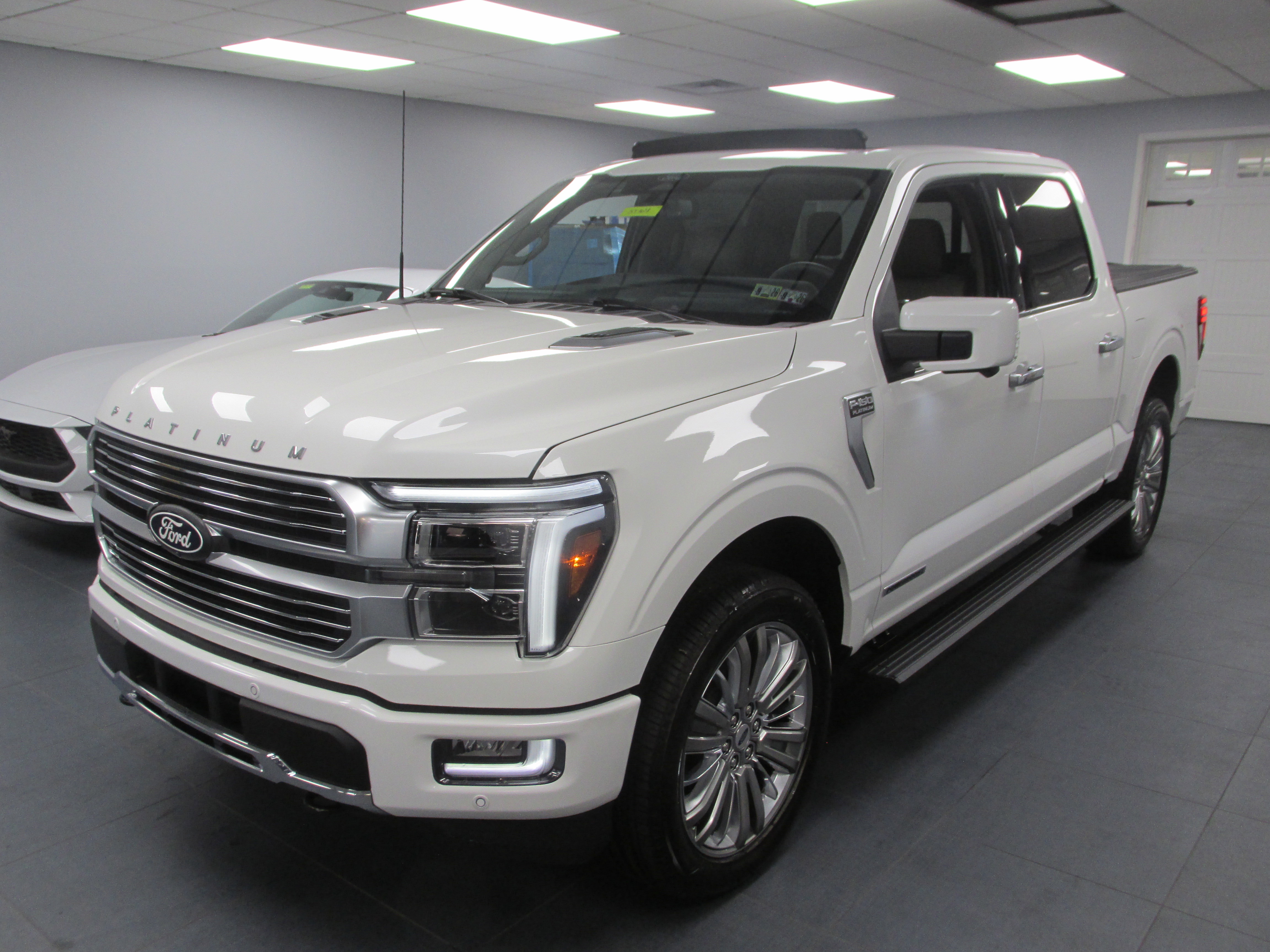 New 2025 Ford F150 Platinum image 1