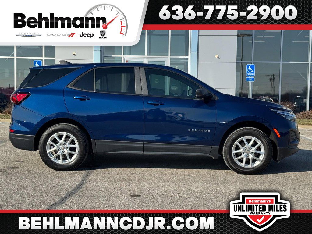 Used 2023 Chevrolet Equinox LS w/ LS Convenience Package image 1