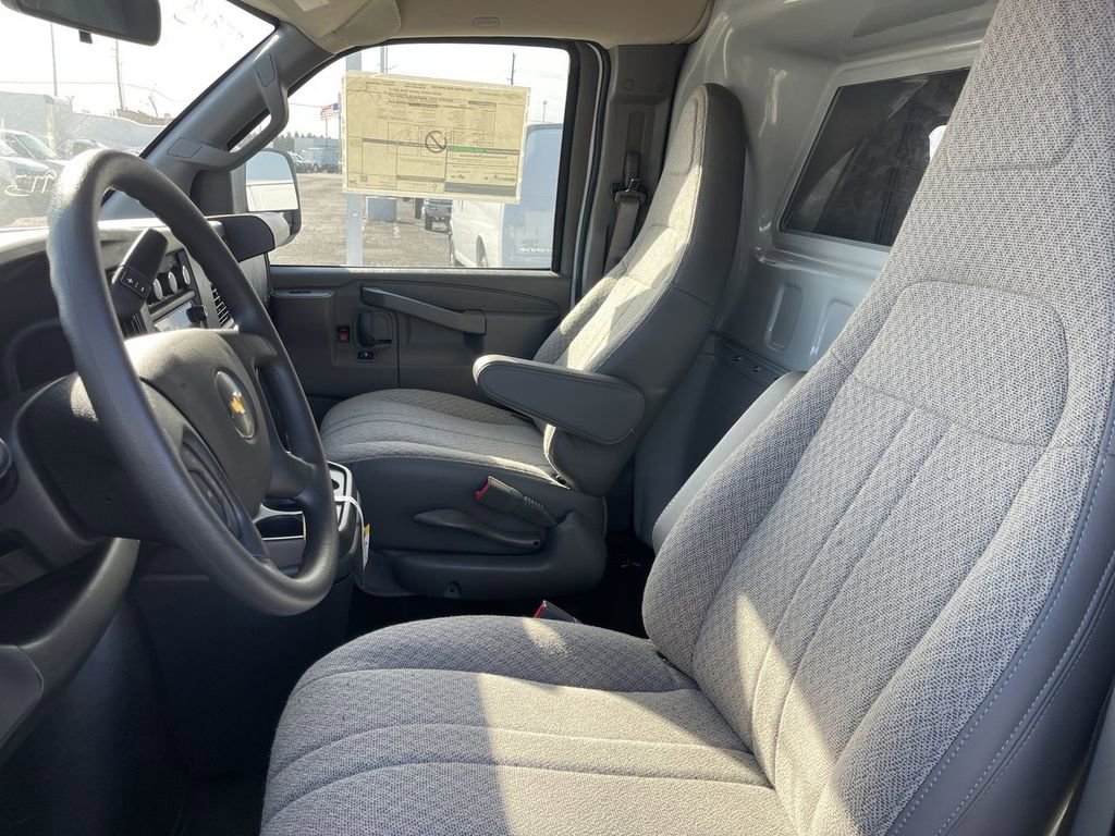 New 2025 Chevrolet Express 2500 w/ Driver Convenience Package RWD image 6