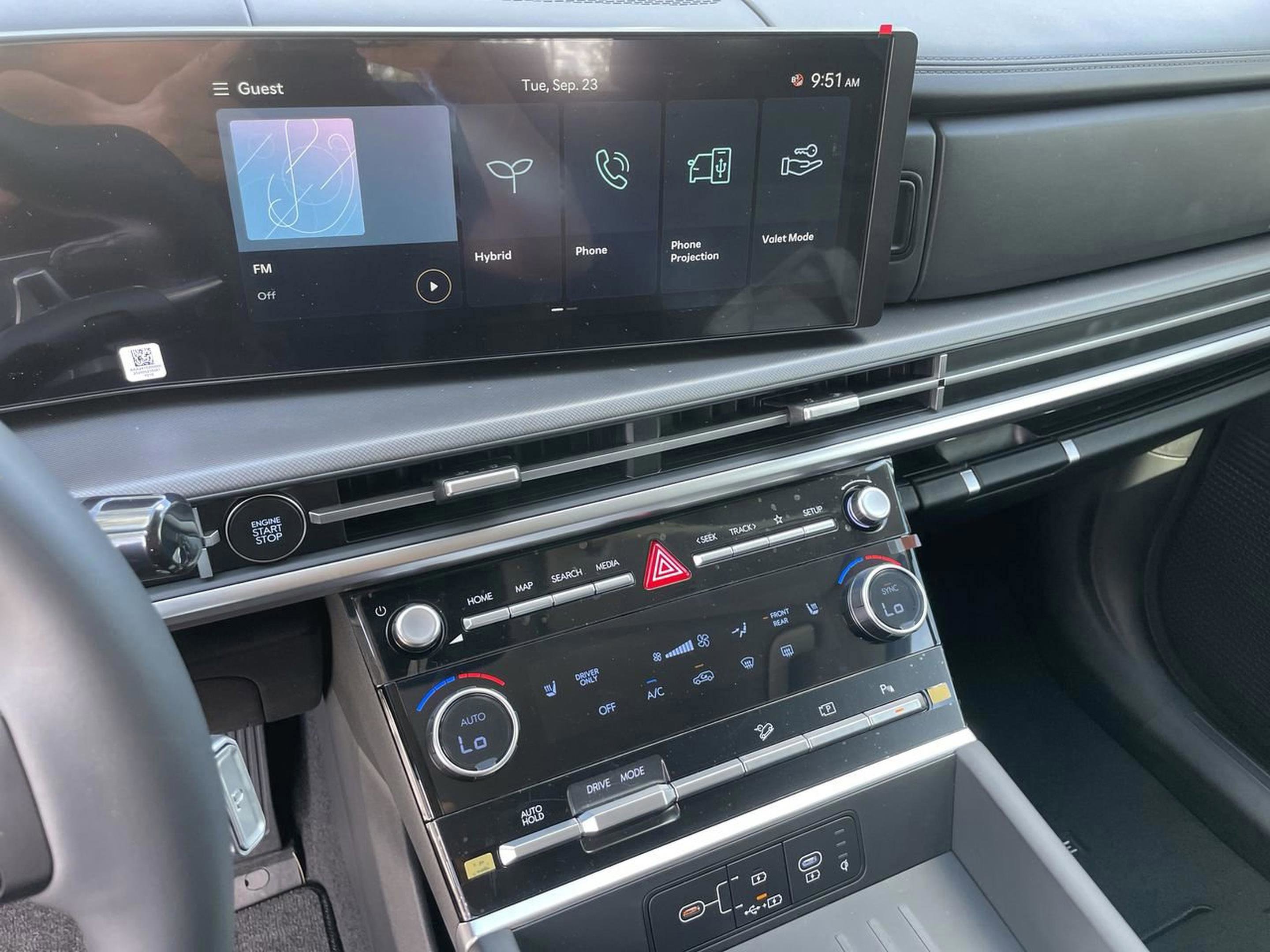 New 2026 Hyundai Santa Fe SEL FWD image 31