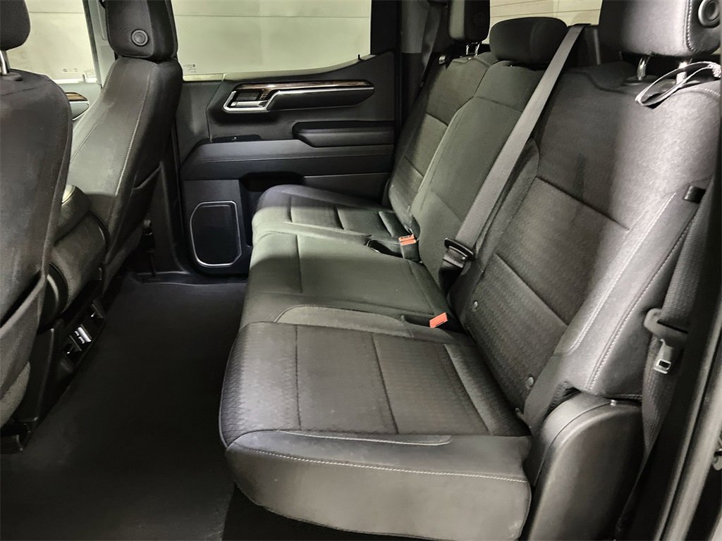 Used 2024 GMC Sierra 1500 SLE image 24