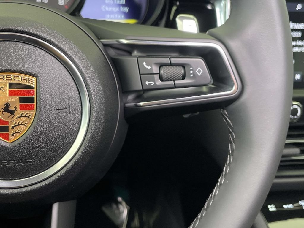 New 2026 Porsche Macan AWD/4WD image 40