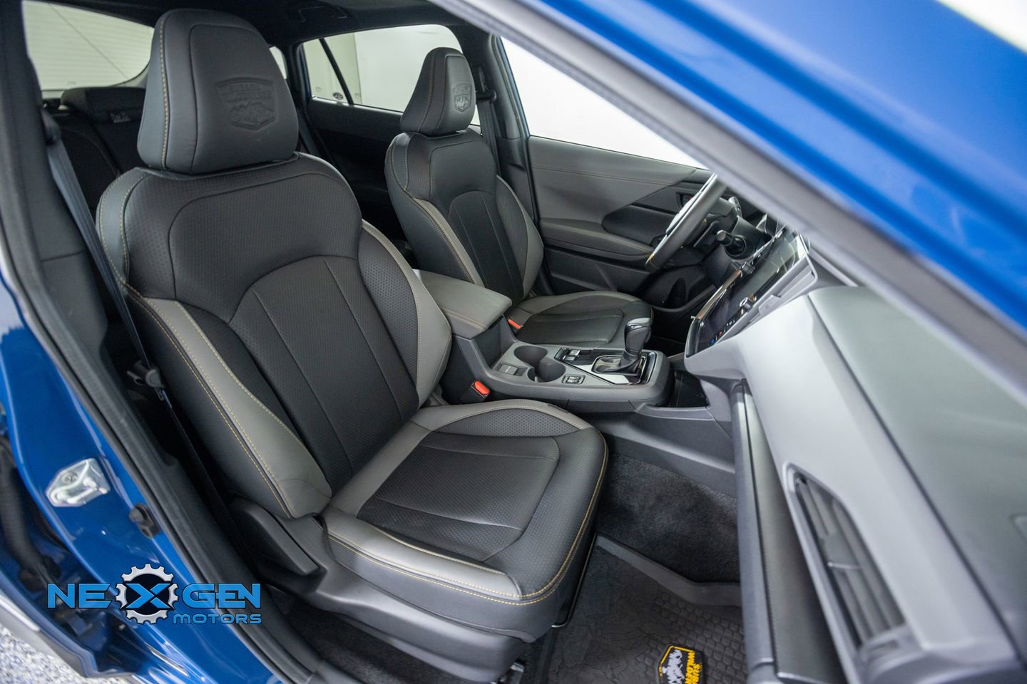 Used 2024 Subaru Crosstrek 2.5i Wilderness AWD/4WD image 41